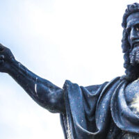 Giovanni Battista punta il dito verso l'Agnello di Dio
