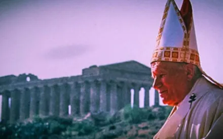 Giovanni Paolo II era profeta non solo di soprannome, ma di fatto e con forza