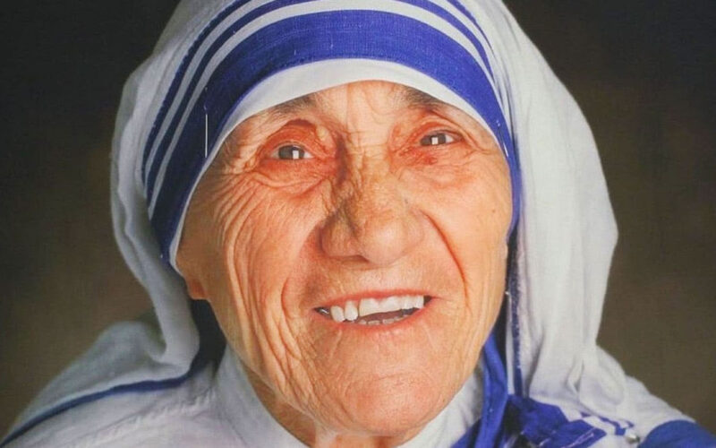 La pelle del suo viso era raggiante